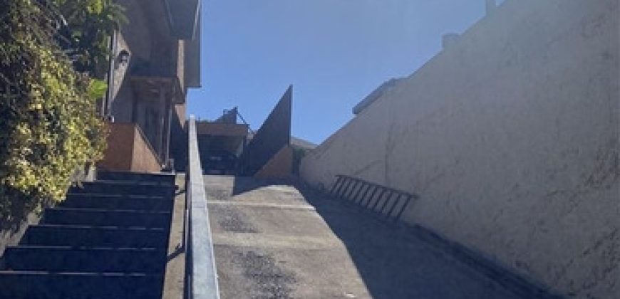 Casa en Excelente y exclusivo condominio de la foresta curauma