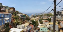 TERRENO CON CONSTRUCCIÓN EN CASCO HISTORICO DE VALPARAISO