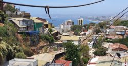 TERRENO CON CONSTRUCCIÓN EN CASCO HISTORICO DE VALPARAISO