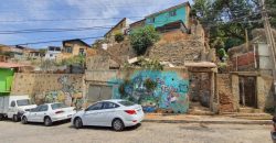 TERRENO CON CONSTRUCCIÓN EN CASCO HISTORICO DE VALPARAISO