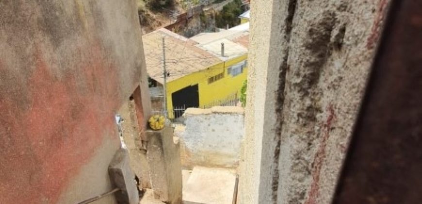 TERRENO CON CONSTRUCCIÓN EN CASCO HISTORICO DE VALPARAISO