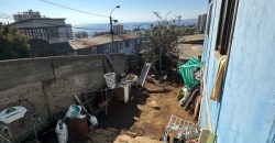 TERRENO CON 3 CASAS CONSTRUIDAS, UN SOLO ROL EN CERRO BARON