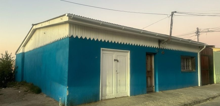 TERRENO CON 3 CASAS CONSTRUIDAS, UN SOLO ROL EN CERRO BARON