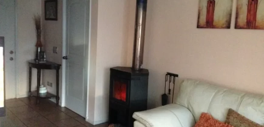 Moderna Casa Para Familia Grande En Jardin Del Lago