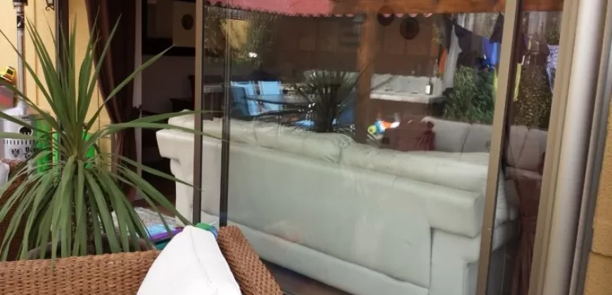 Moderna Casa Para Familia Grande En Jardin Del Lago