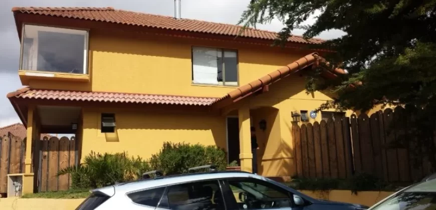 Moderna Casa Para Familia Grande En Jardin Del Lago