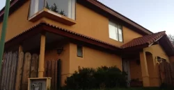 Moderna Casa Para Familia Grande En Jardin Del Lago