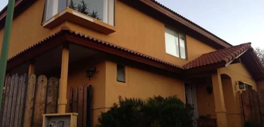 Moderna Casa Para Familia Grande En Jardin Del Lago