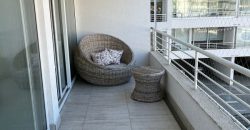 DEPARTAMENTO MODERNO Y CÓMODO A UNA CUADRA BORDE COSTERO