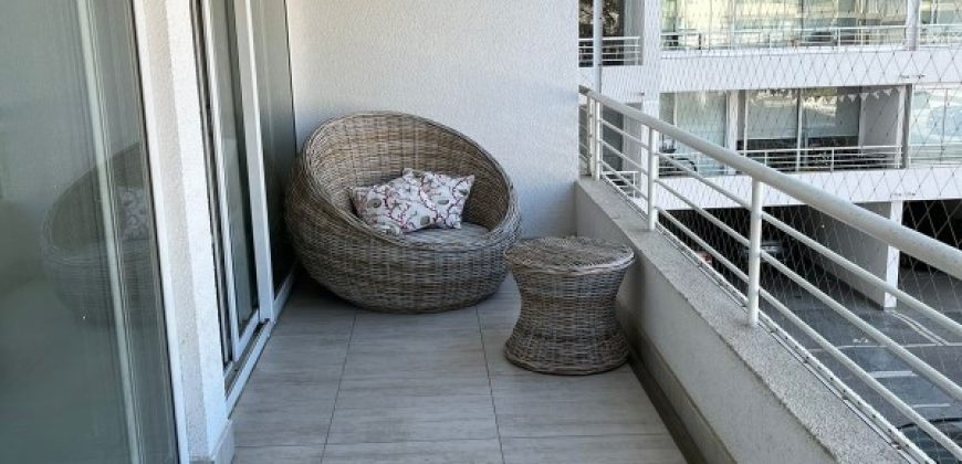 DEPARTAMENTO MODERNO Y CÓMODO A UNA CUADRA BORDE COSTERO