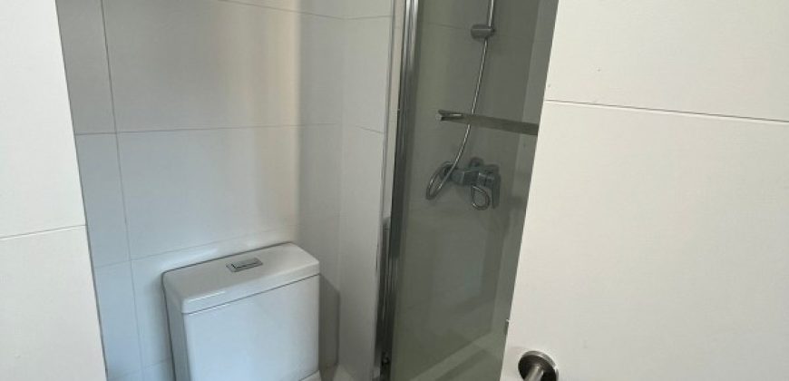 DEPARTAMENTO MODERNO Y CÓMODO A UNA CUADRA BORDE COSTERO